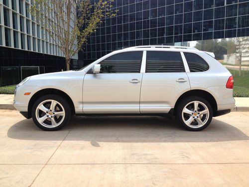 2008 porsche cayenne base - excellent condition, priced right!