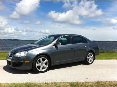 Vw volkswagen tdi diesel....very clean! low miles!!