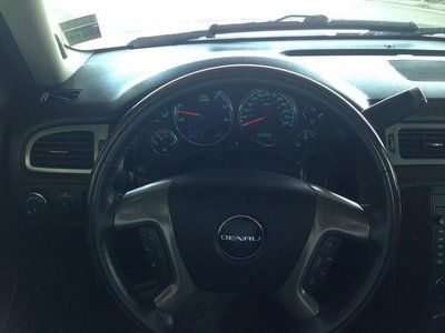 XL Denali SUV NAVIGATION NAVI DVD BLACK 28K ONE OWNER CLEAN CARFAX, US $42,900.00, image 9