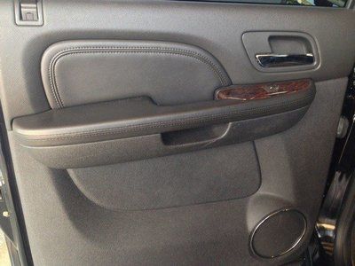 XL Denali SUV NAVIGATION NAVI DVD BLACK 28K ONE OWNER CLEAN CARFAX, US $42,900.00, image 30