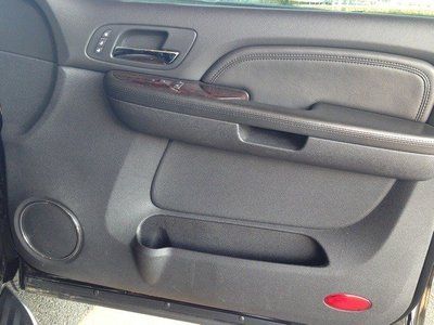 XL Denali SUV NAVIGATION NAVI DVD BLACK 28K ONE OWNER CLEAN CARFAX, US $42,900.00, image 31