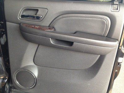 XL Denali SUV NAVIGATION NAVI DVD BLACK 28K ONE OWNER CLEAN CARFAX, US $42,900.00, image 32