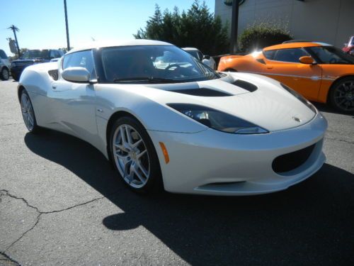Ice white paprika limited paint excellent condition lotus performance exhaust