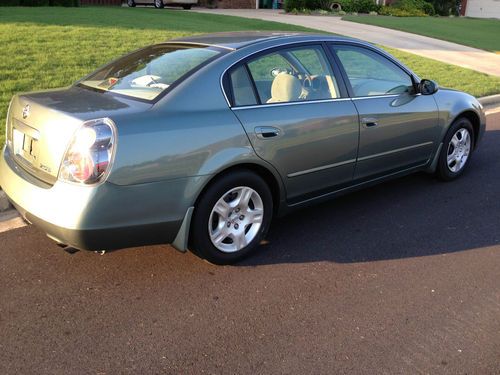 2002 Nissan Altima S Sedan 4-Door 2.5L-No Reserve, image 10