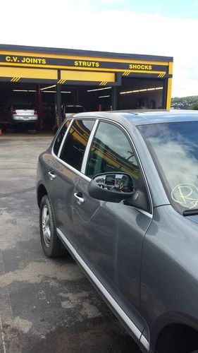 2004 Porsche Cayenne S Sport Utility 4-Door 4.5L (ONLY 35,000 miles), US $15,000.00, image 2