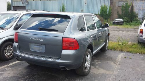 2004 Porsche Cayenne S Sport Utility 4-Door 4.5L (ONLY 35,000 miles), US $15,000.00, image 4