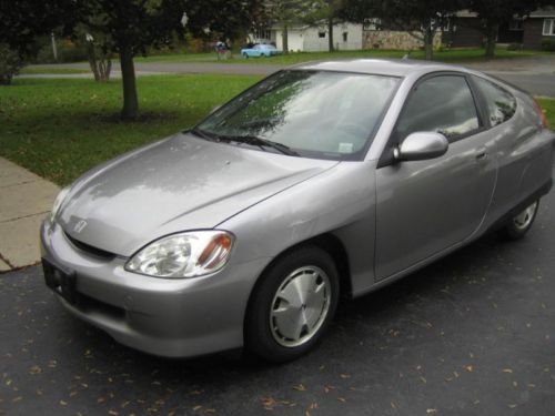 2000 honda insight 5-speed / 67k miles / garage kept / absolutely beautiful !