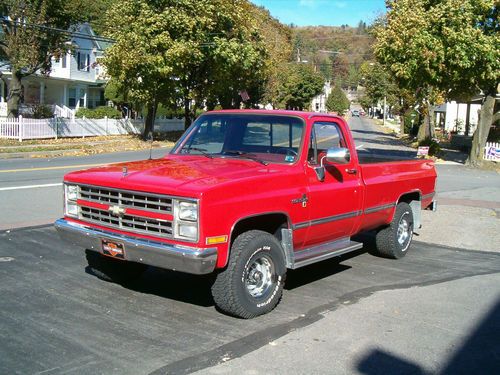 1986 chevrolet k-10 4x4 scottsdale pickup truck silverado 4 wheel drive