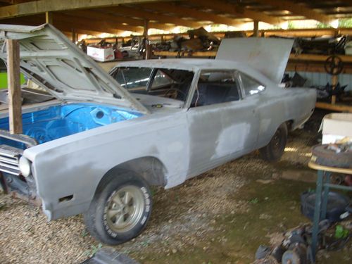 1969 plymouth roadrunner rm21 383/727  36,000 actual miles,numbers matching