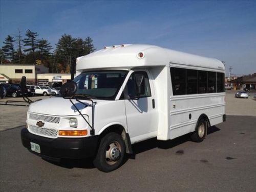 2008 chevrolet express 3500 base cutaway van 2-door 6.0l