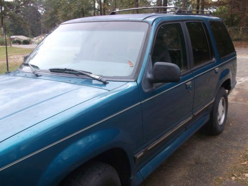 1993 ford explorer xlt sport utility 4-door 4.0l