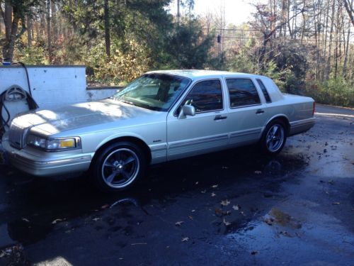 1997 lincoln towncar executive