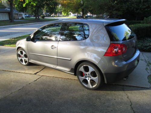 2009 vw gti 2 door coupe silver 37,250 miles original owner