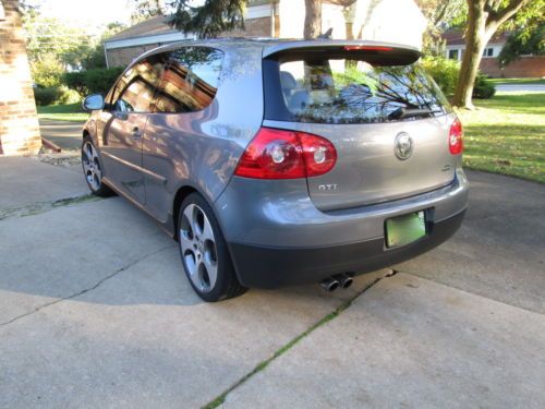 2009 VW GTI 2 door coupe silver 37,250 miles Original Owner, image 3