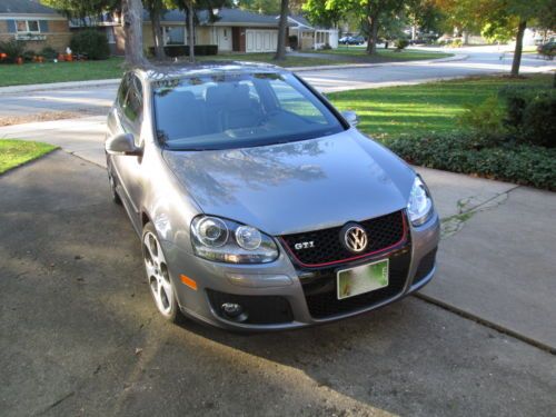 2009 VW GTI 2 door coupe silver 37,250 miles Original Owner, image 4