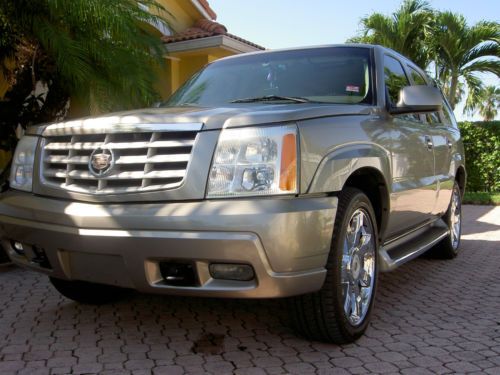 2003 cadillac escalade 6.0 awd fully loaded w/new 2011 wheels