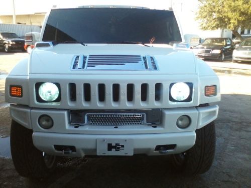 ~2006 hummer h-2 fully custom~~over 100k invested~~low miles~~~1 of a kind~~~