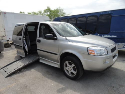 2008 chevy uplander handicap entervan braun wheelchair van . * warranty included