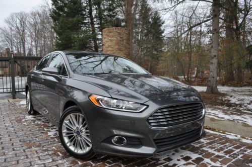 2013 ford fusion titanium sedan 4-door 2.0l