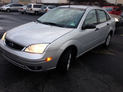 2006 ford focus se sedan automatic silver no reserve