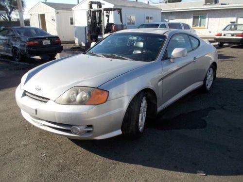 2003 hyundai tiburon, no reserve