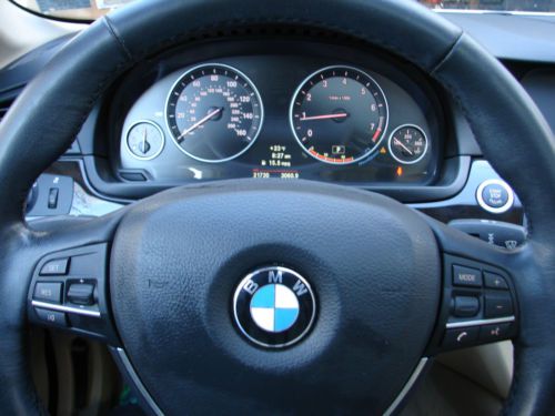 2011 BMW 535i x Drive Sedan Alpine White w/ Venetian Beige Dakota Leather Int., US $40,499.99, image 3
