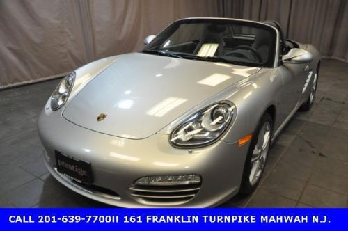 2010 porsche boxter only 5,000 miles!! 6spd manual trans