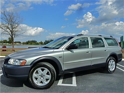 05 volvo xc70! heated seats! new timing belt! warranty! cargo cover!