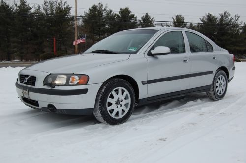 No reserve  clean good running 2001 volvo s-60 sedan, leather, moonroof, 2.4l t