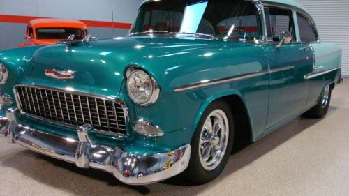 1955 chev sedan  resto mod