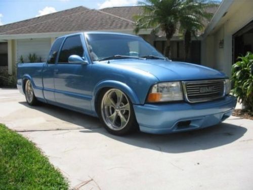 1998 gmc sonoma sls, air ride suspension,killer stereo,boyd coddington rims