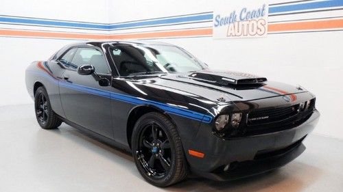 Dodge challenger mopar 10 edition!!  v8, navigation, must see 1 0f 500!! rare!!