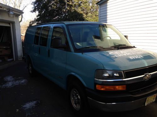 One owner, fleet maintained, pro access package 3500 van