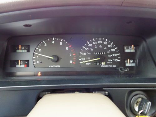 ONE OWNER 1994 TOYOTA 4RUNNER 4X4 LIMITED DRIVES GREAT EXTRA CLEAN CLEAN TITLE, image 11