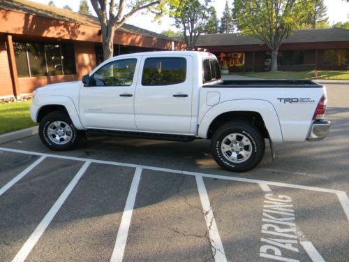 2012 toyota tacoma trd 4x4 low miles short bed