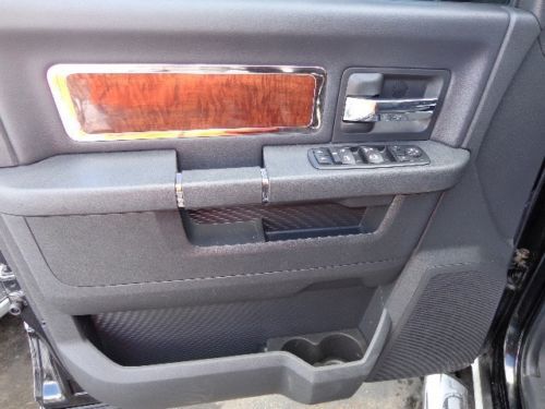 12 RAM 2500 CREW LARAMIE CUMMINS TURBODIESEL BLACK HEATED LEATHER NAVIGATION, image 19