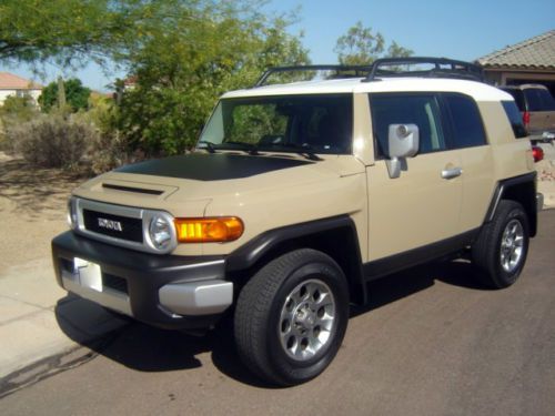 2012 toyota fj cruiser base sport utility 4-door 4.0l