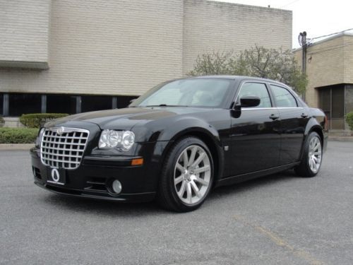 Beautiful 2006 chrysler 300c srt-8, loaded with options, just serviced