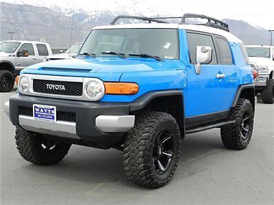 Toyota fj cruier 4x4 suv off road custom wheels tires auto tow low price