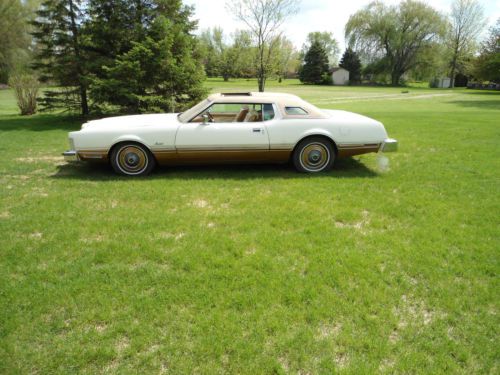 1974 ford thunderbird base hardtop 2-door 7.5l