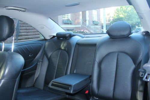 AMAZING Mercedes Benz CLK350 Coupe Red Low Miles Clean Tittle Great Condition, image 19