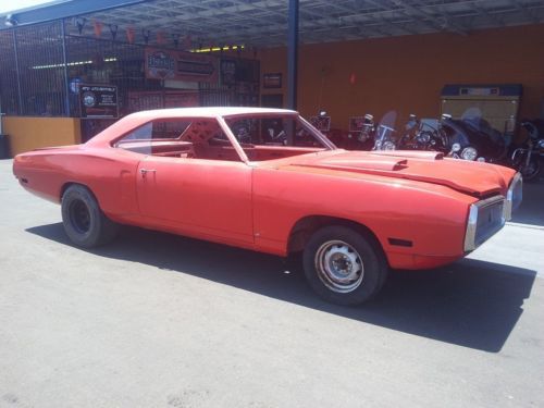 1970 dodge super bee factory plum crazy big block 4 speed car