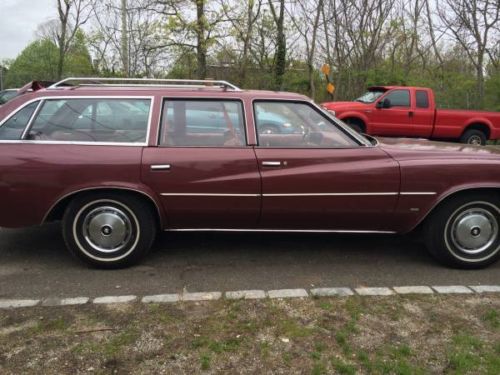 1977 buick century custom wagon 4-door 6.6l