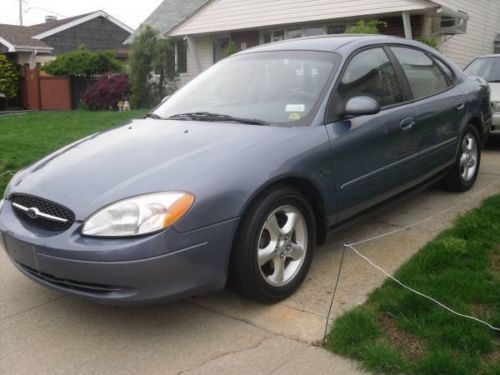 2004 ford taurus se clean and low mileage