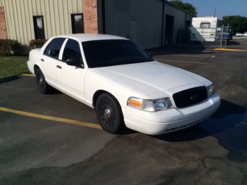 2003 ford crown victoria