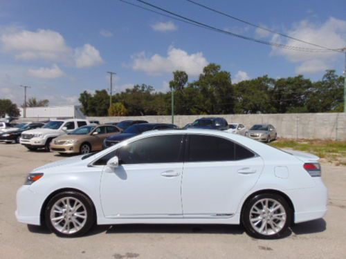 *mega deal* 2010 lexus hs *premium* navigation - camera system - heat/cool seats