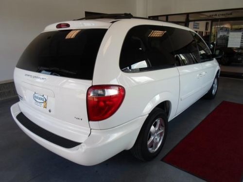 SXT 3.8L CD 6 Speakers AM/FM Cassette w/Compact Disc AM/FM radio Power steering, image 5