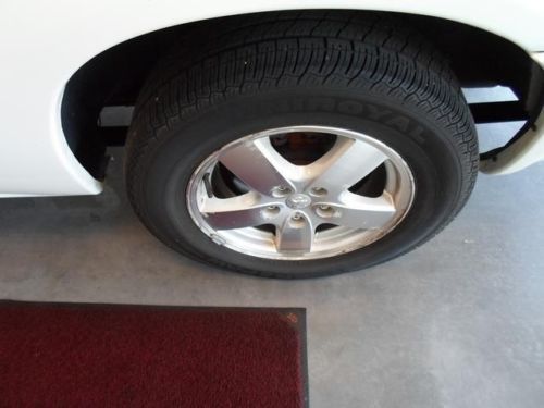 SXT 3.8L CD 6 Speakers AM/FM Cassette w/Compact Disc AM/FM radio Power steering, image 27