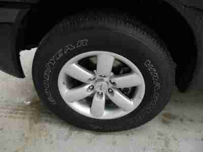 2WD Crew Cab 5.6L (6) cup holders & (2) bottle holders 12V pwr outlets, US $24,740.00, image 10