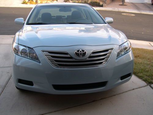 2009 toyota camry hybrid sedan 4-door 2.4l